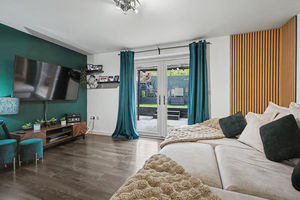 Photo 10- click for photo gallery